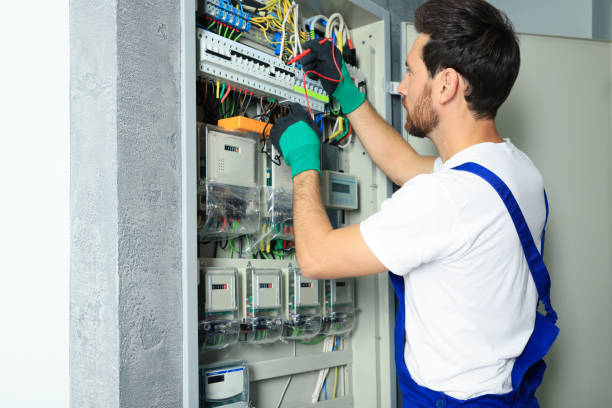 Best Local Electrician Companies  in Pittsfield, MA